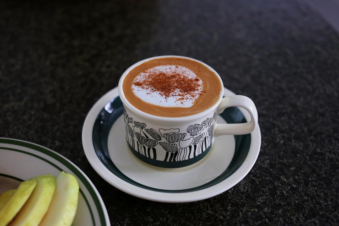 ☕自学拉花不急不嗔🐱