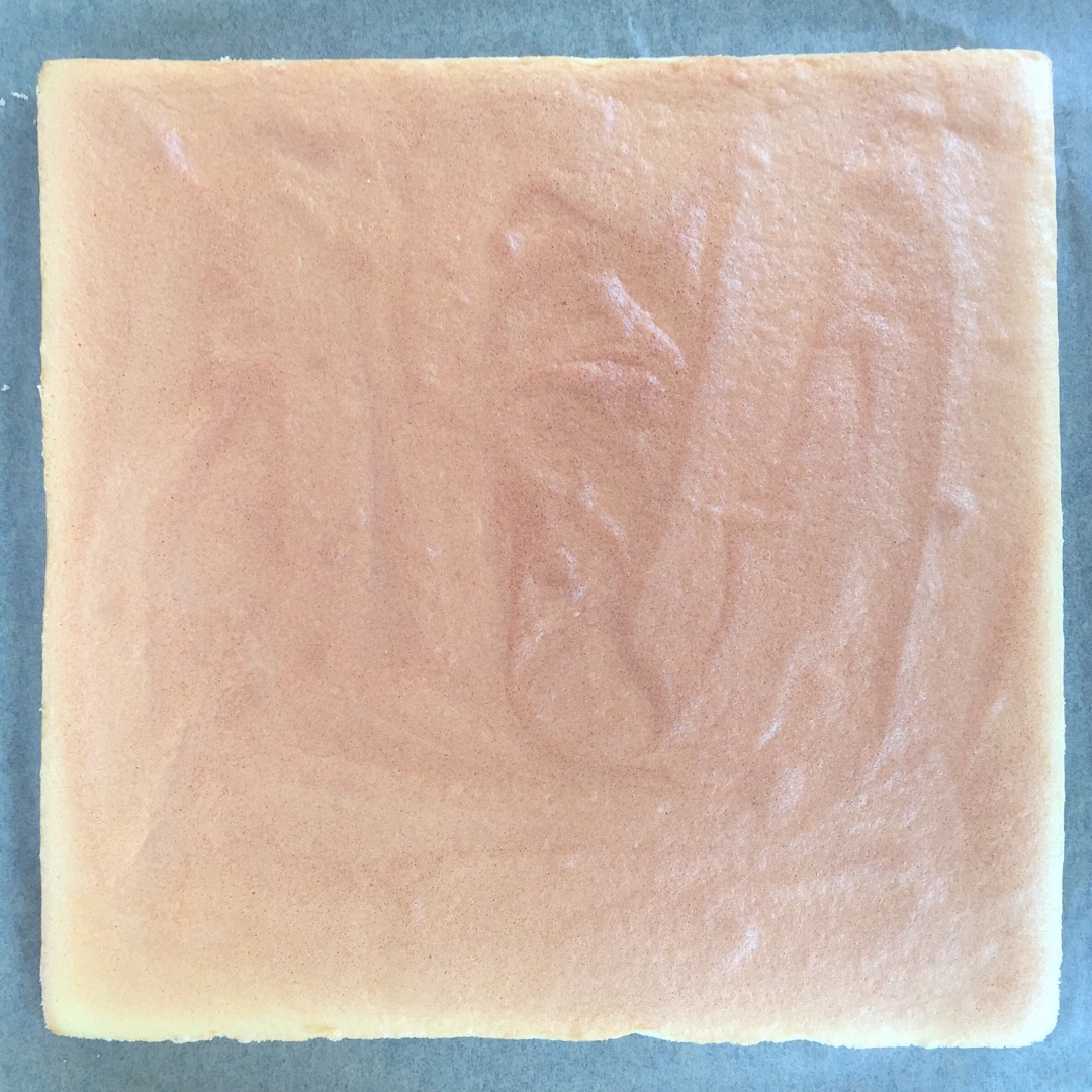 经典小山蛋糕卷