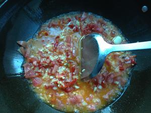 番茄泡椒鱼的做法 步骤3