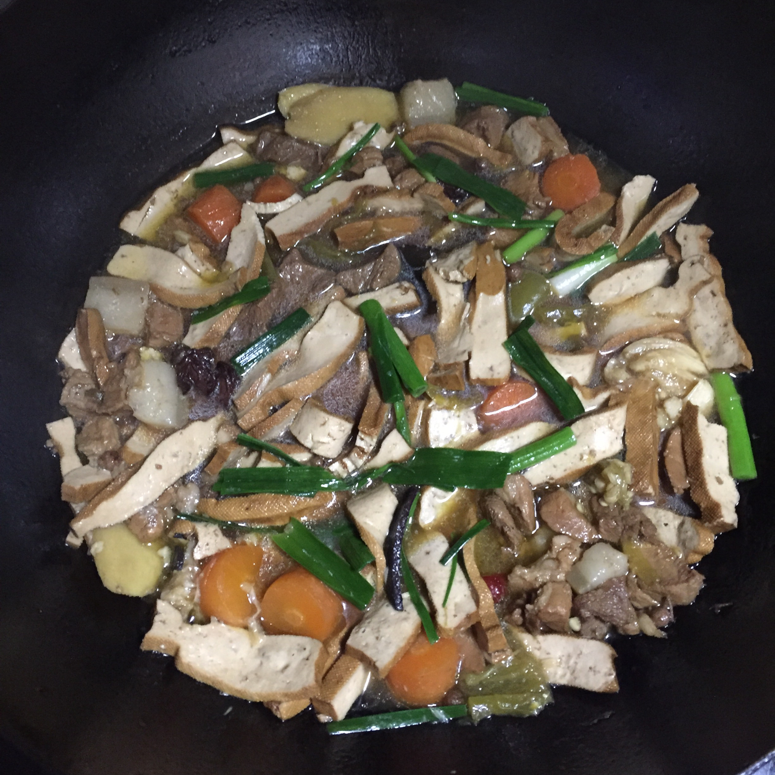 独家秘制卤肉