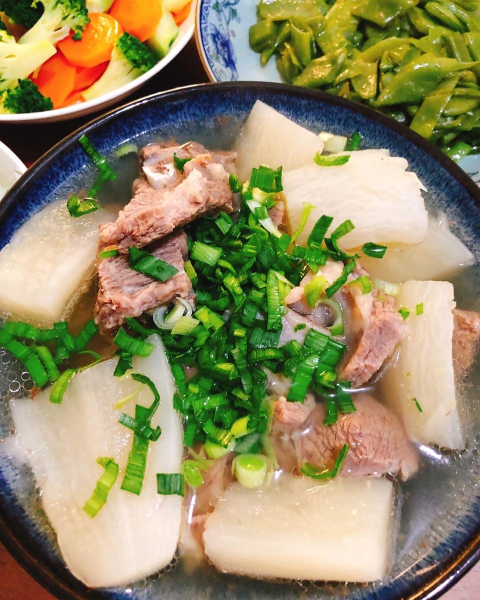 冬日御寒羊肉汤