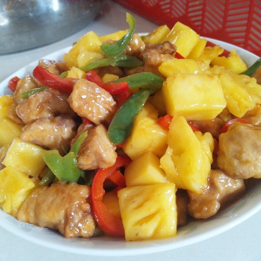 菠萝咕咾肉