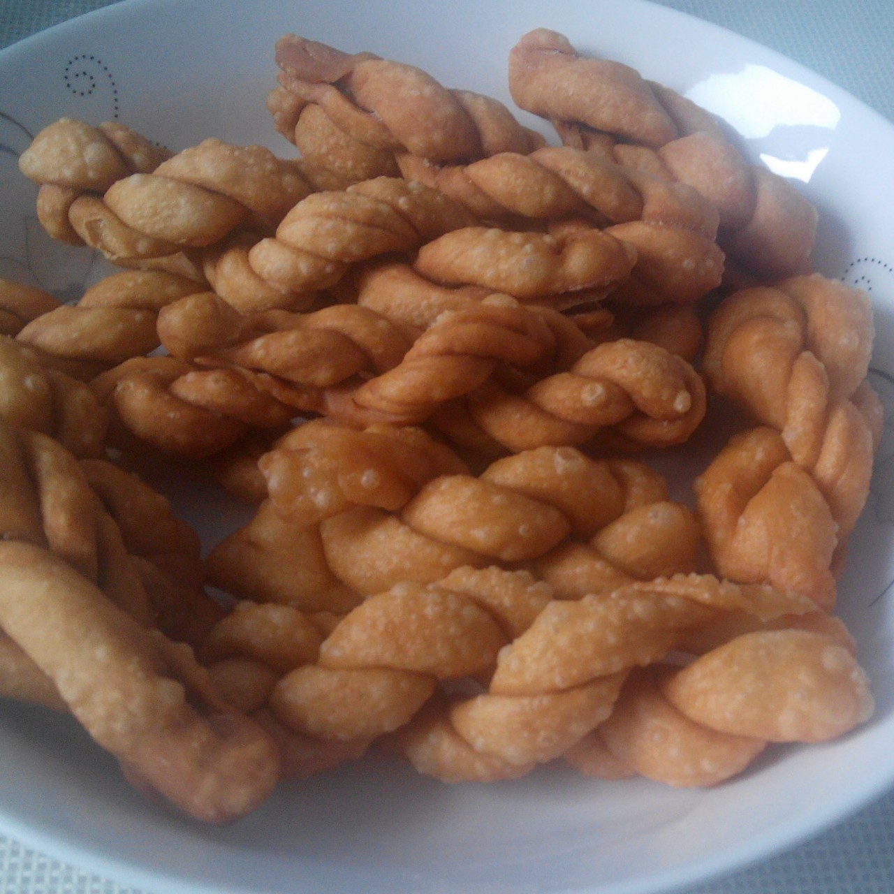 鸡蛋小麻花