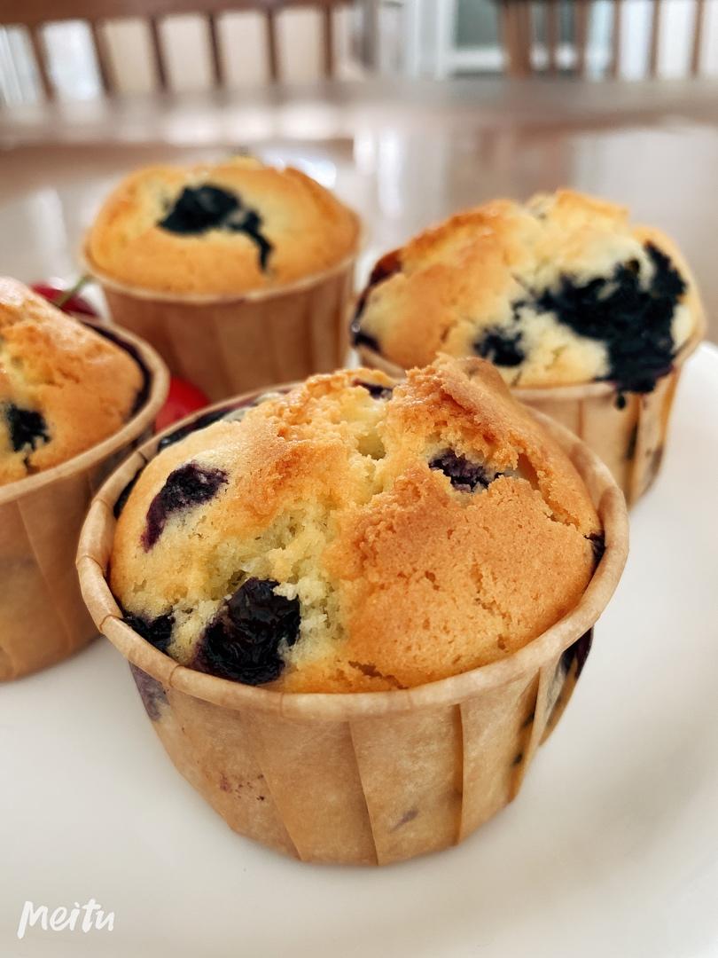 超简单【爆浆蓝莓玛芬蛋糕】
