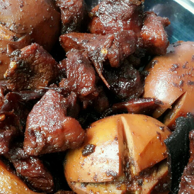 不焯水不放油的家常红烧肉