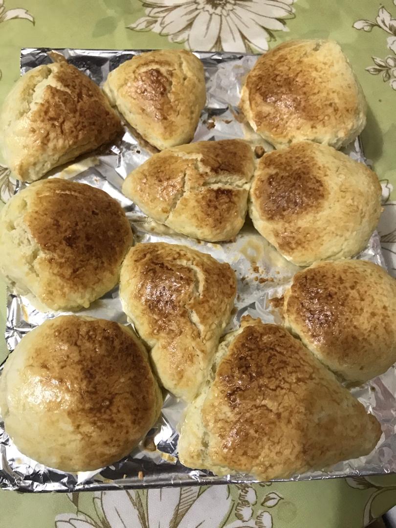 【视频】3分钟 奶油司康Scone(可能是世界上最快手的司康) 消耗淡奶油～