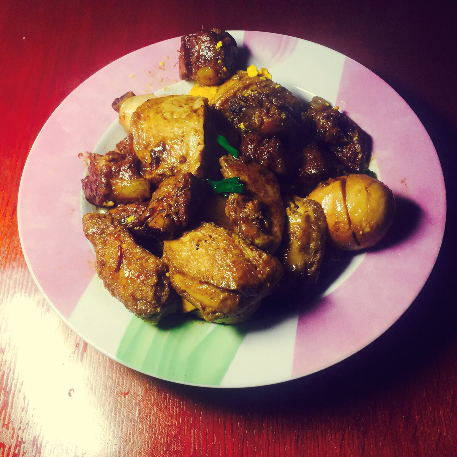 红烧肋排+鸡蛋和素鸡