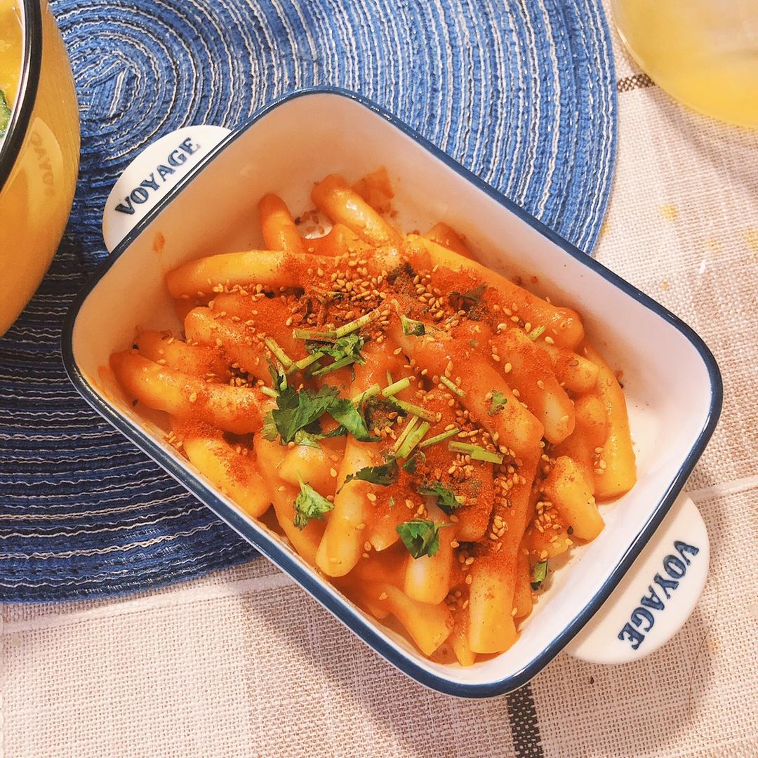 韩式辣炒年糕（or网红芝士套路之芝心年糕）