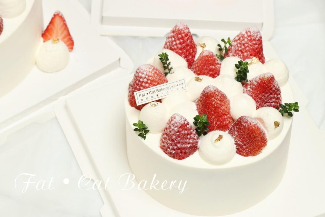 【全网最全合集】搬运🍓漂亮的草莓蛋糕~草莓季装饰灵感图