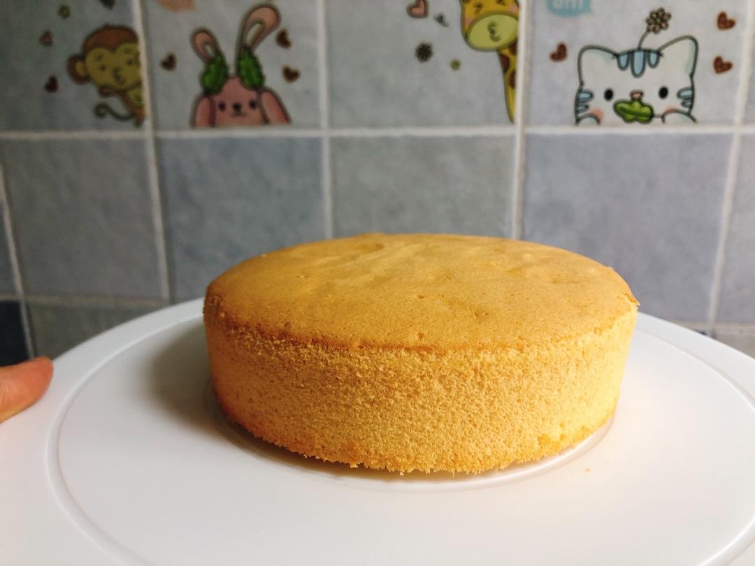 基础戚风（好记、适合奶油抹面、裱花的蛋糕体）