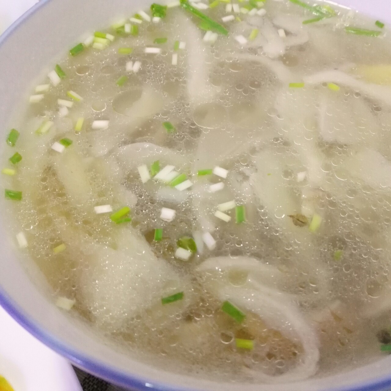 平菇肉片汤