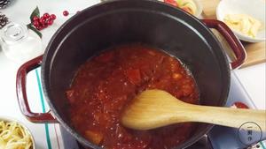 【一厨作】VOL21铸铁锅版芝士番茄意面的做法 步骤4