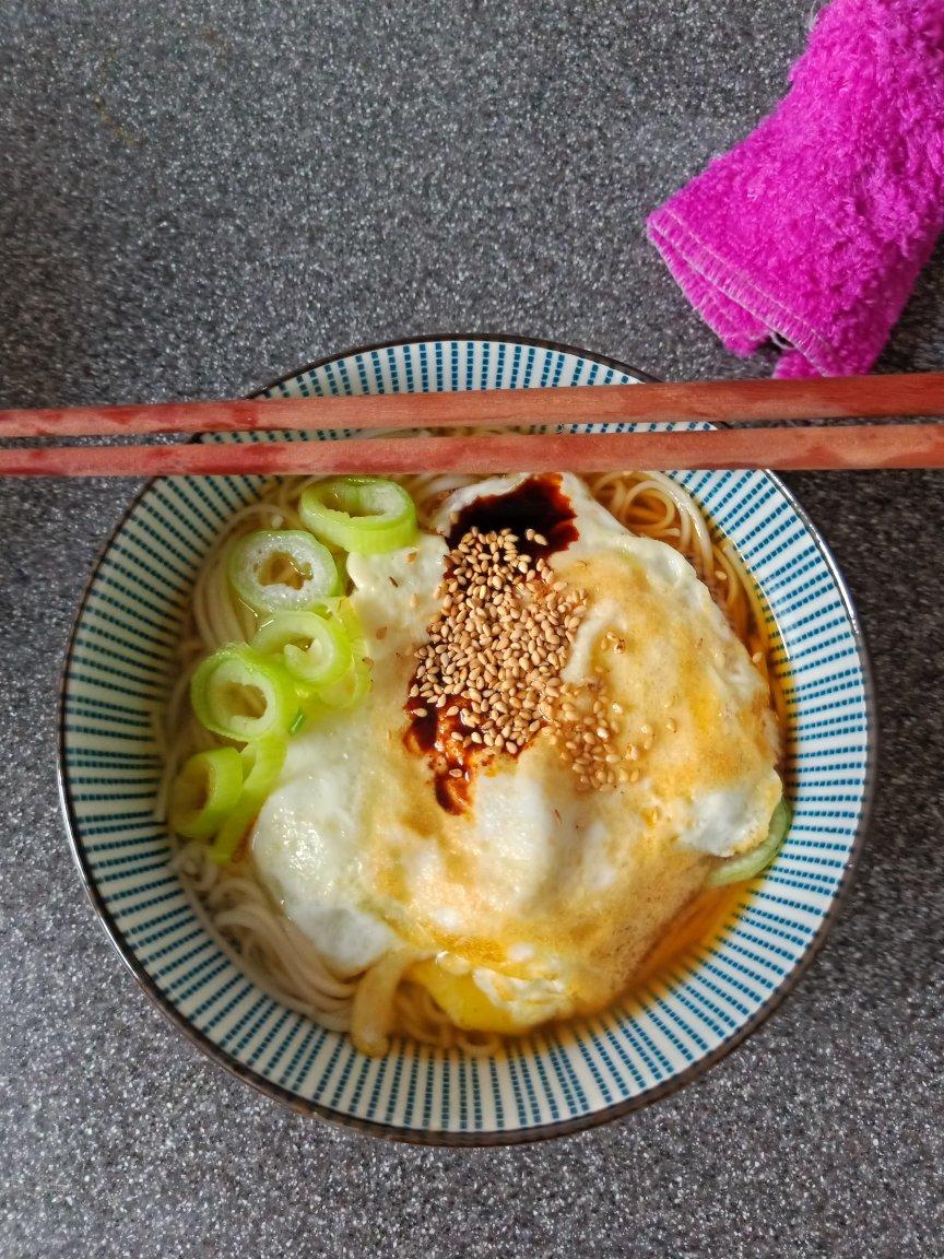 快手挂面荷包蛋---懒人版