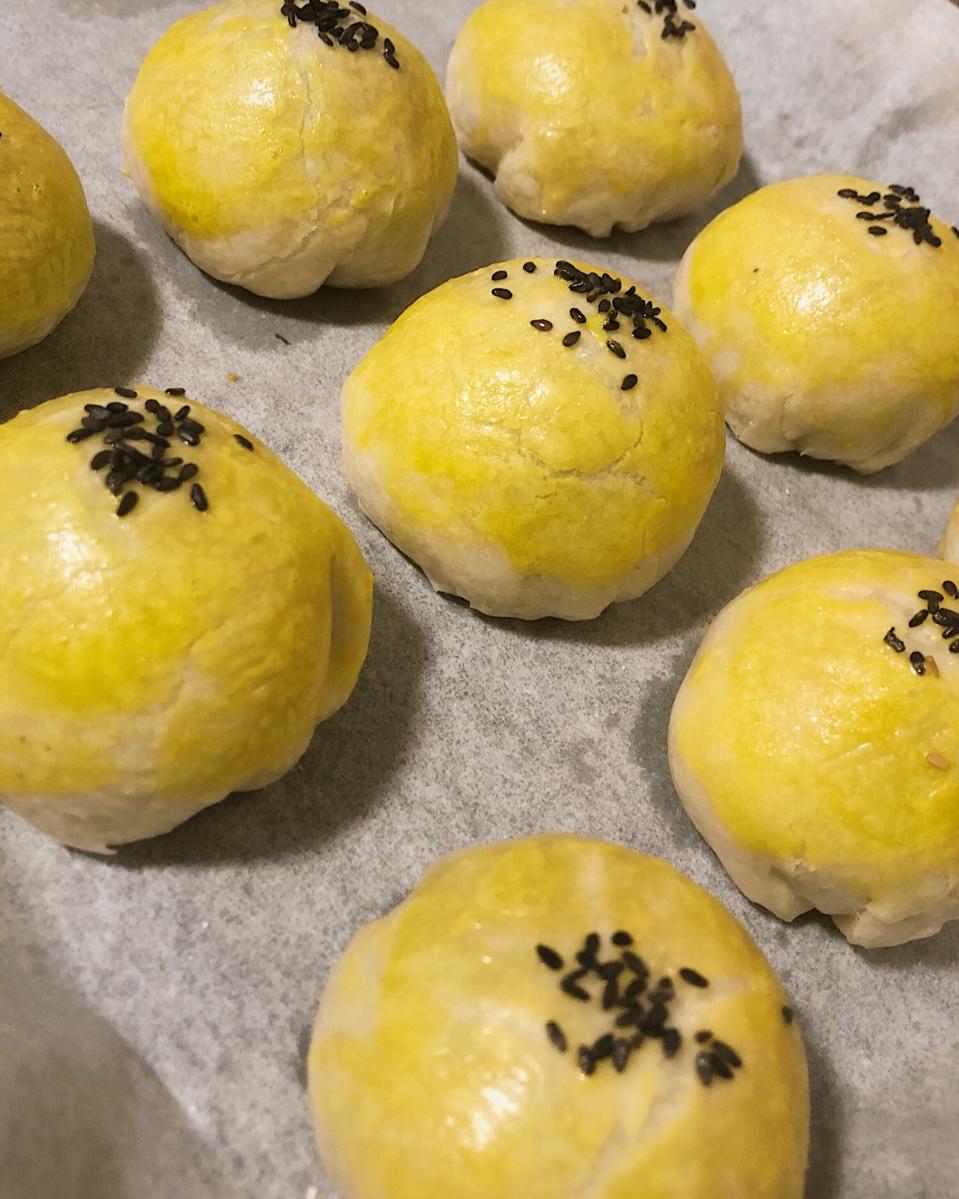 蛋黄酥