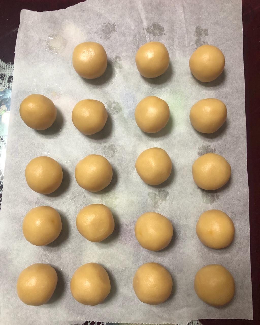 金沙奶黄月饼