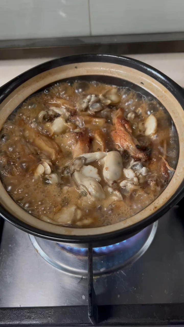 生蚝鸡翅煲