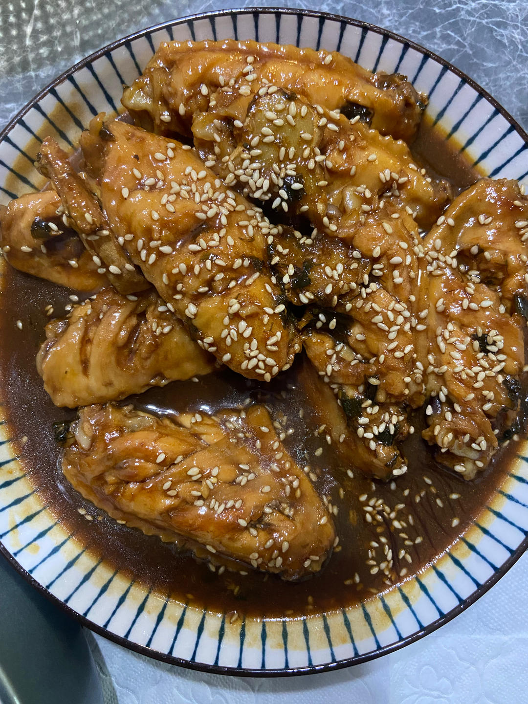 外婆教我的红烧鸡翅·连汤汁都狠好吃！！！