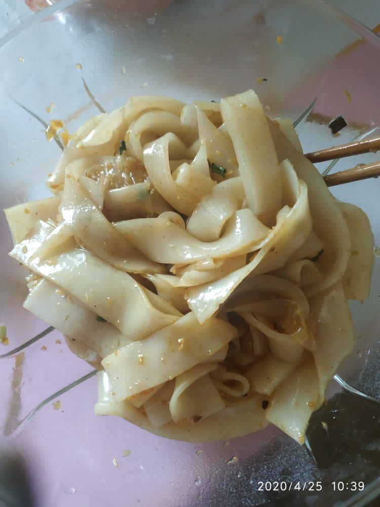 凉皮！还在手洗？面包机用上！省心啊❤