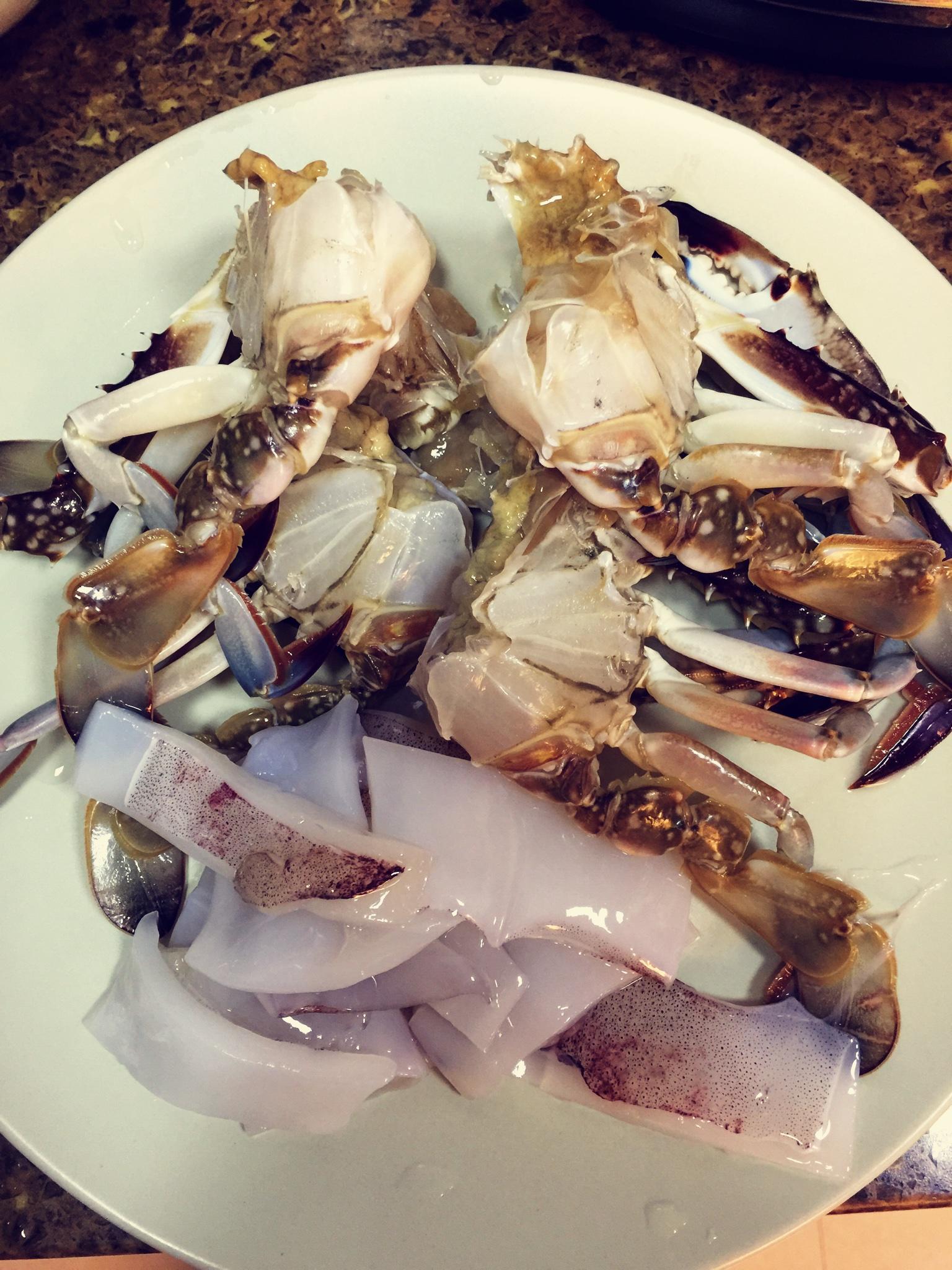 韩式螃蟹鱿鱼辣汤的做法 步骤1