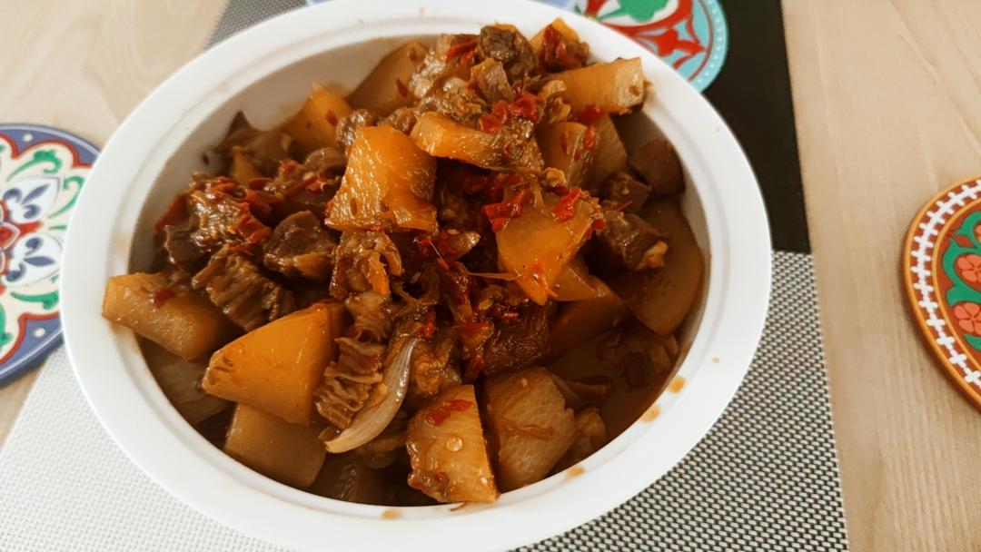 红烧羊肉炖胡萝卜