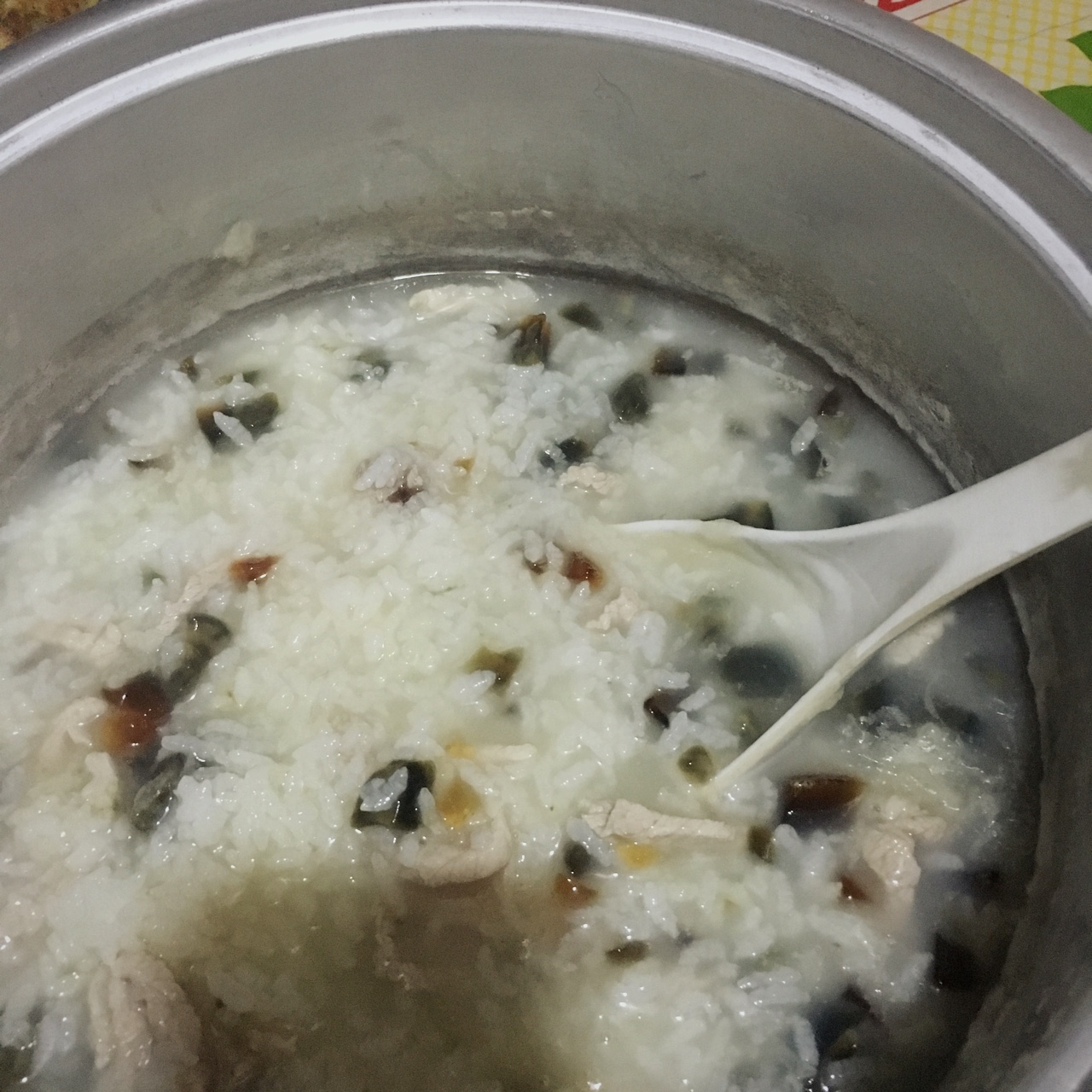 皮蛋瘦肉粥