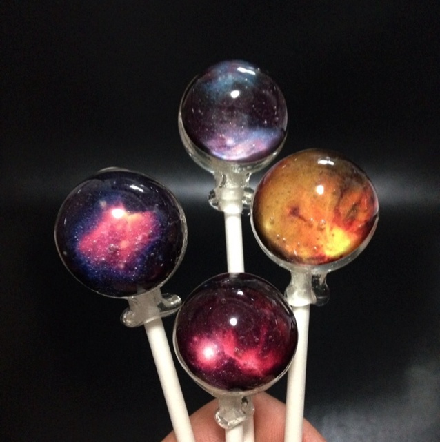 星空棒棒糖 珊瑚糖版本 暖暖暖的厨房做的星空棒棒糖 珊瑚糖版本暖