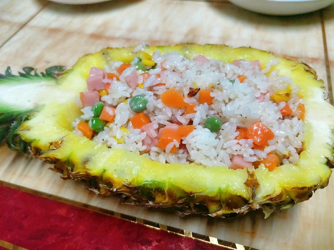 泰式菠萝鸡饭