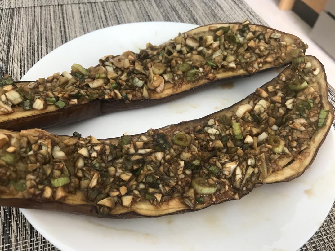 烤茄子-烧烤店最赚钱的就是它了，偷学秘方自己在家就能轻松做，价格还便宜一大半！