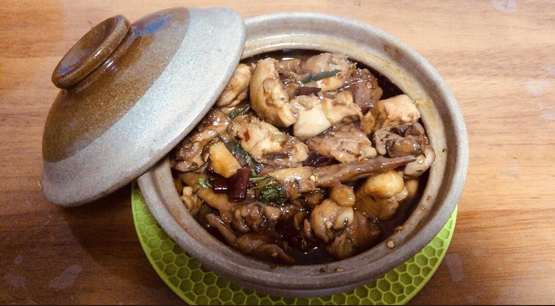 台式三杯鸡