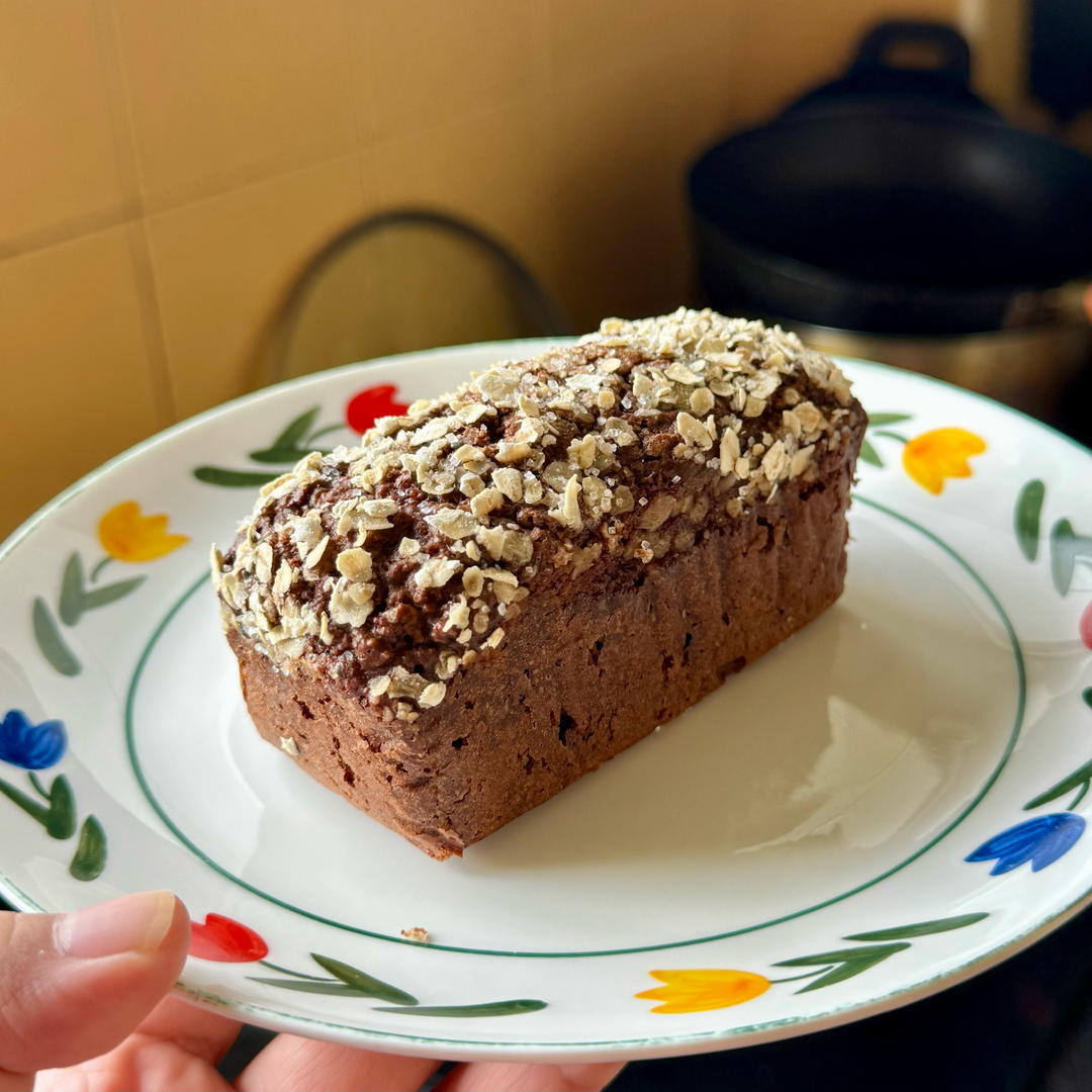 太简单了，免打发搅一搅就能做的燕麦黑巧麦芬