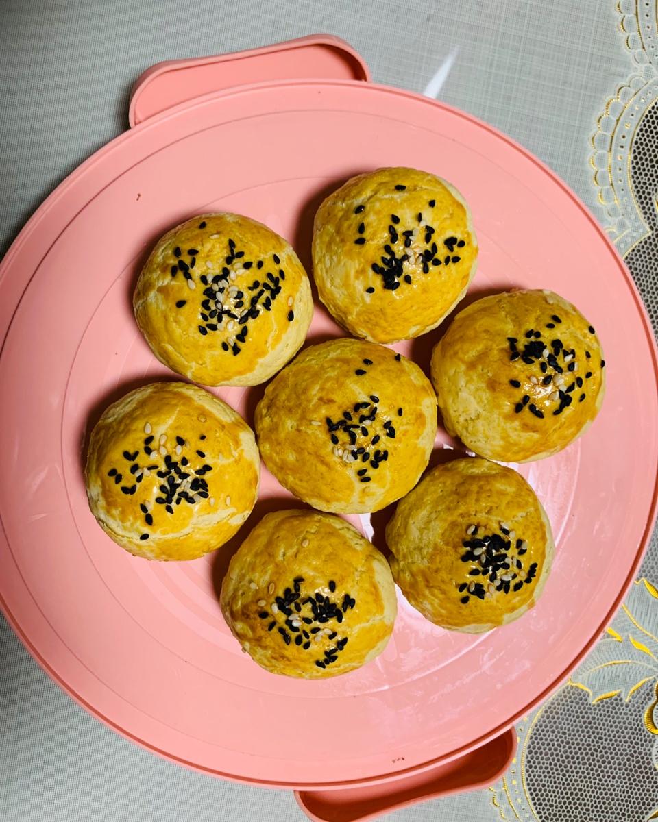 蛋黄酥酥酥（超级奶香黄油版）