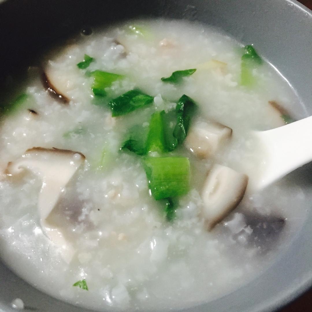 香菇鸡肉粥
