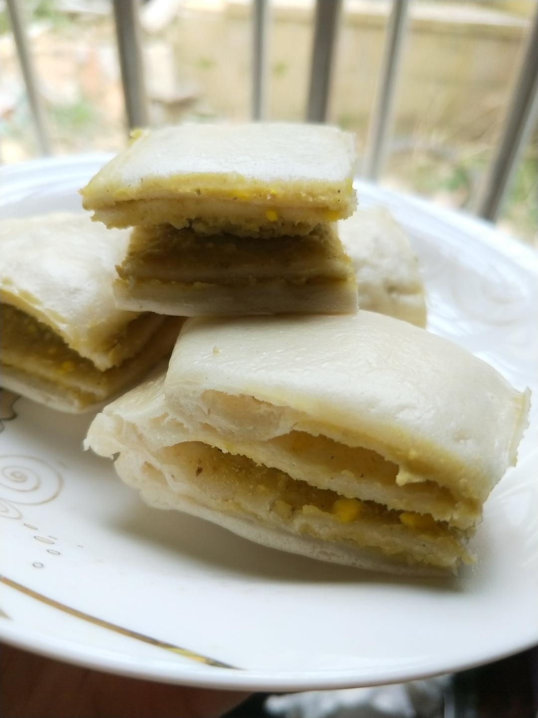 蛋黄绿豆千层糕