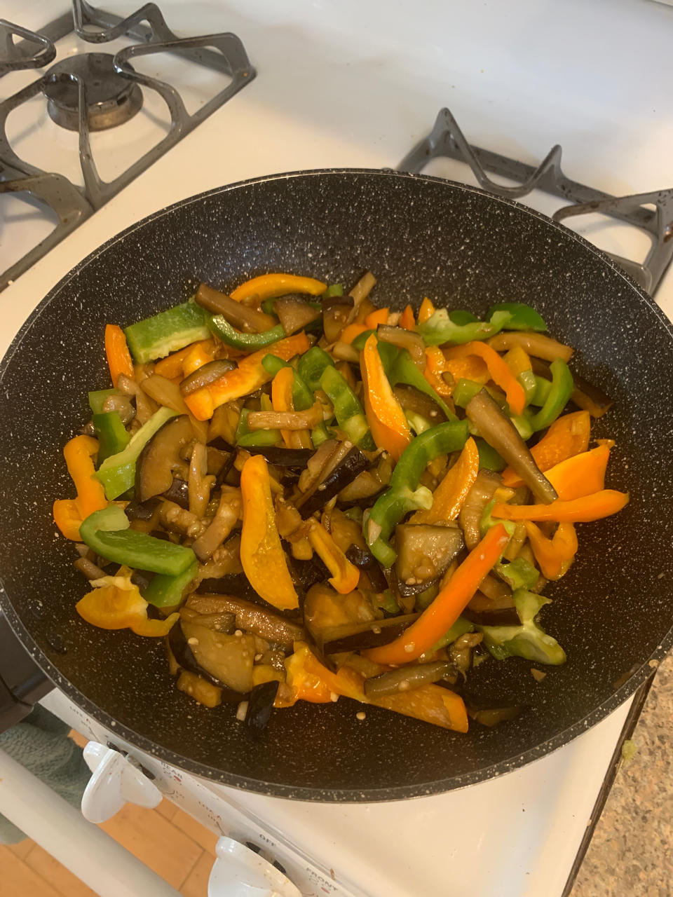比肉好吃百倍的素炒茄子