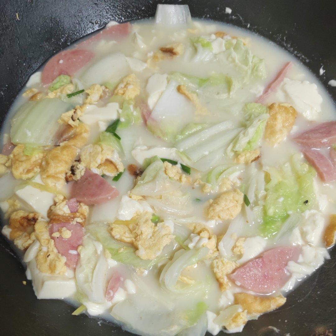 白菜豆腐三鲜汤