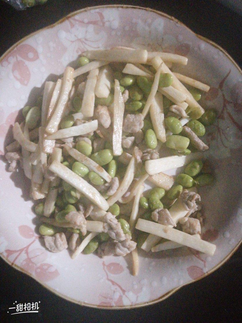 想要每餐都吃的茭白肉丝炒毛豆