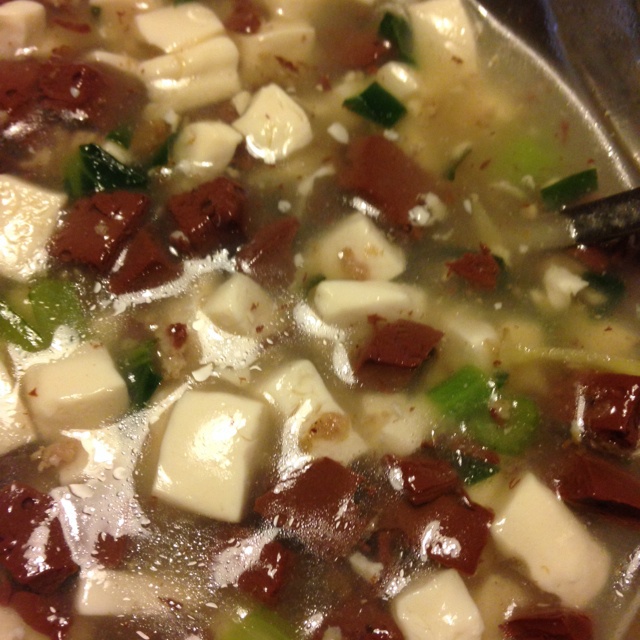 鸭血豆腐汤