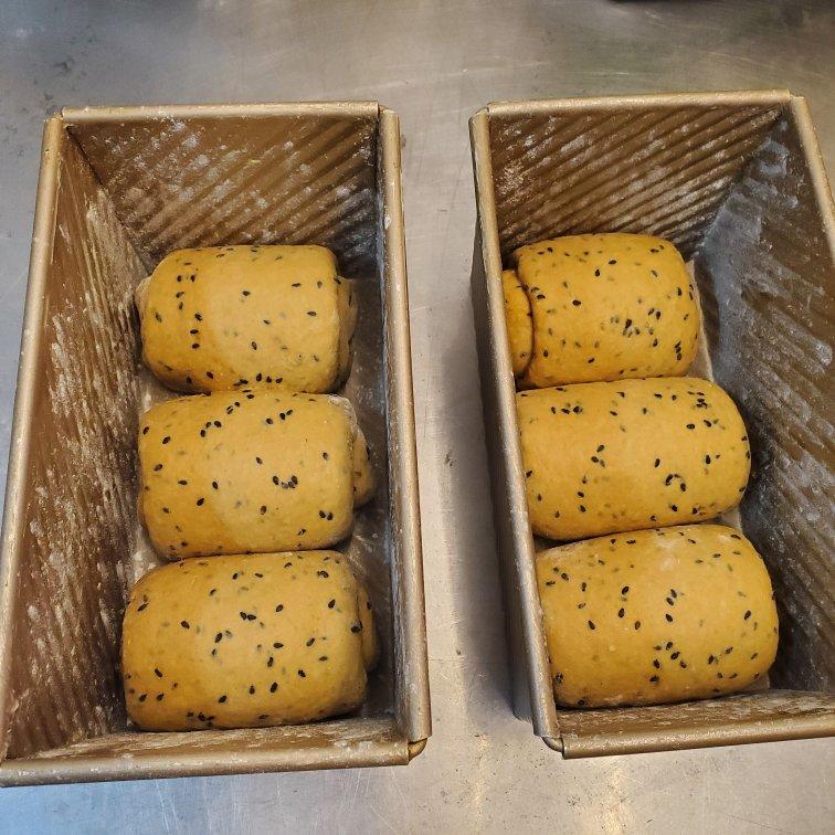双种芝麻全麦吐司 100%全麦 烫种+波兰种