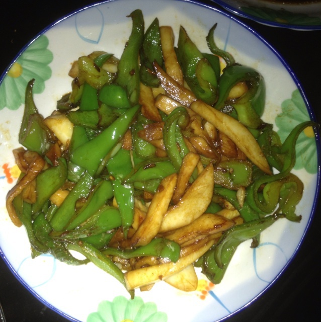 青椒素炒杏鲍菇