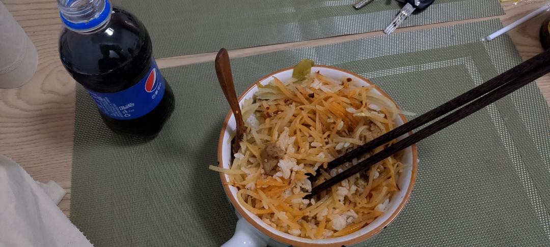 酸辣土豆丝的家常做法 超级下饭
