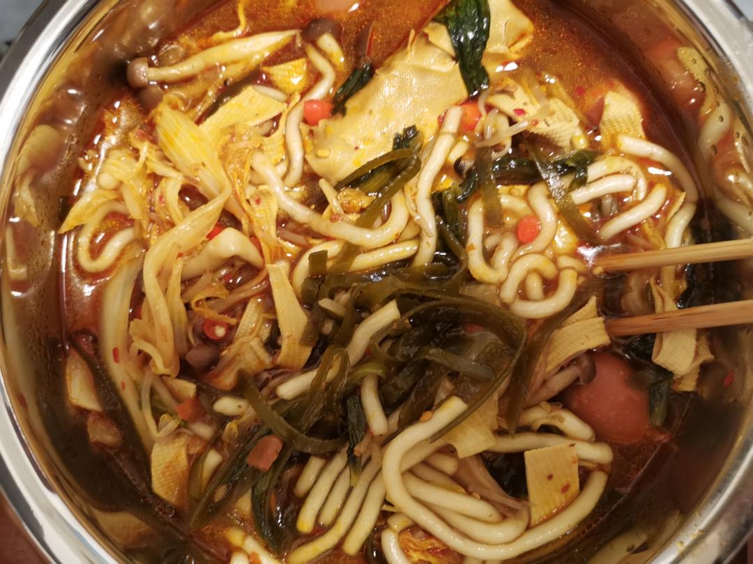 好吃到汤都喝光的「麻辣土豆粉」