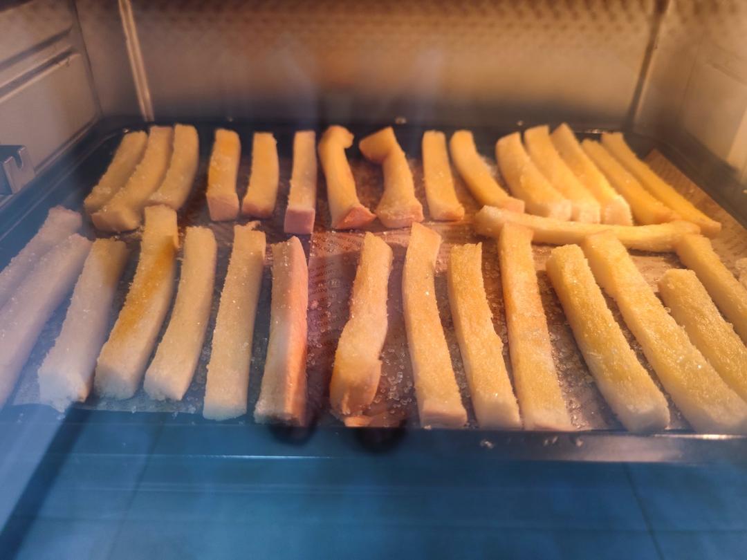 黄金烤吐司🍞条｜太香了