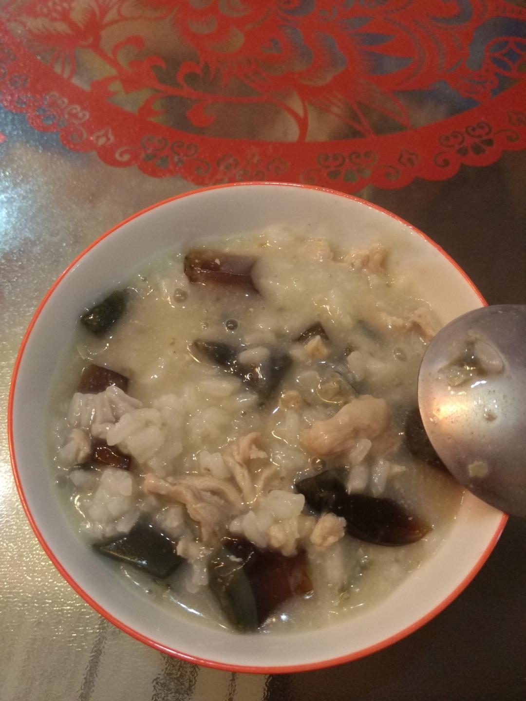 皮蛋瘦肉粥