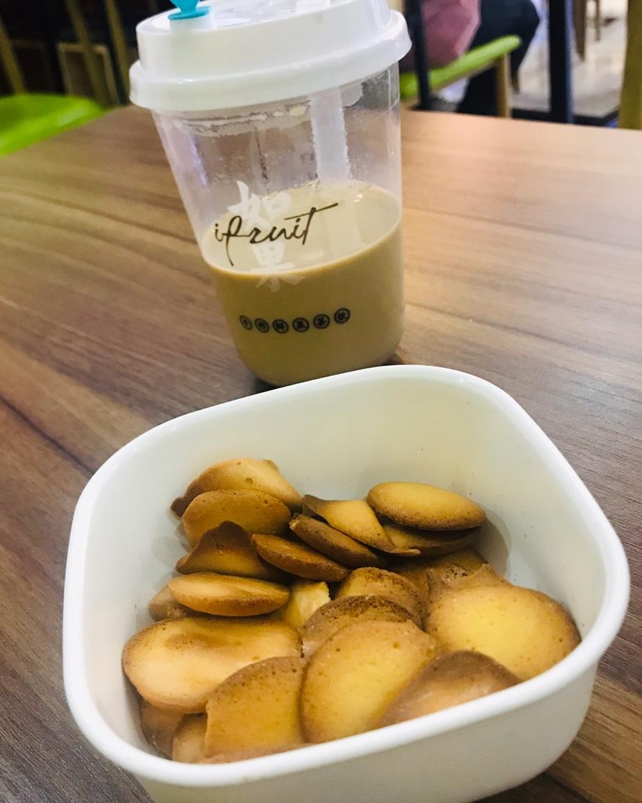 简便的鸡蛋饼干，特别适合小孩子吃