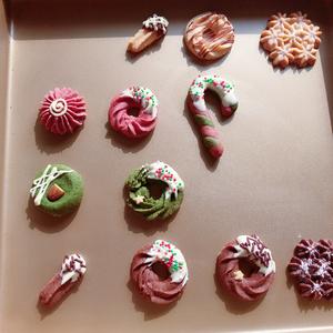 🎄圣诞雪花/拐杖/花环多种造型花式曲奇饼干的做法 步骤15