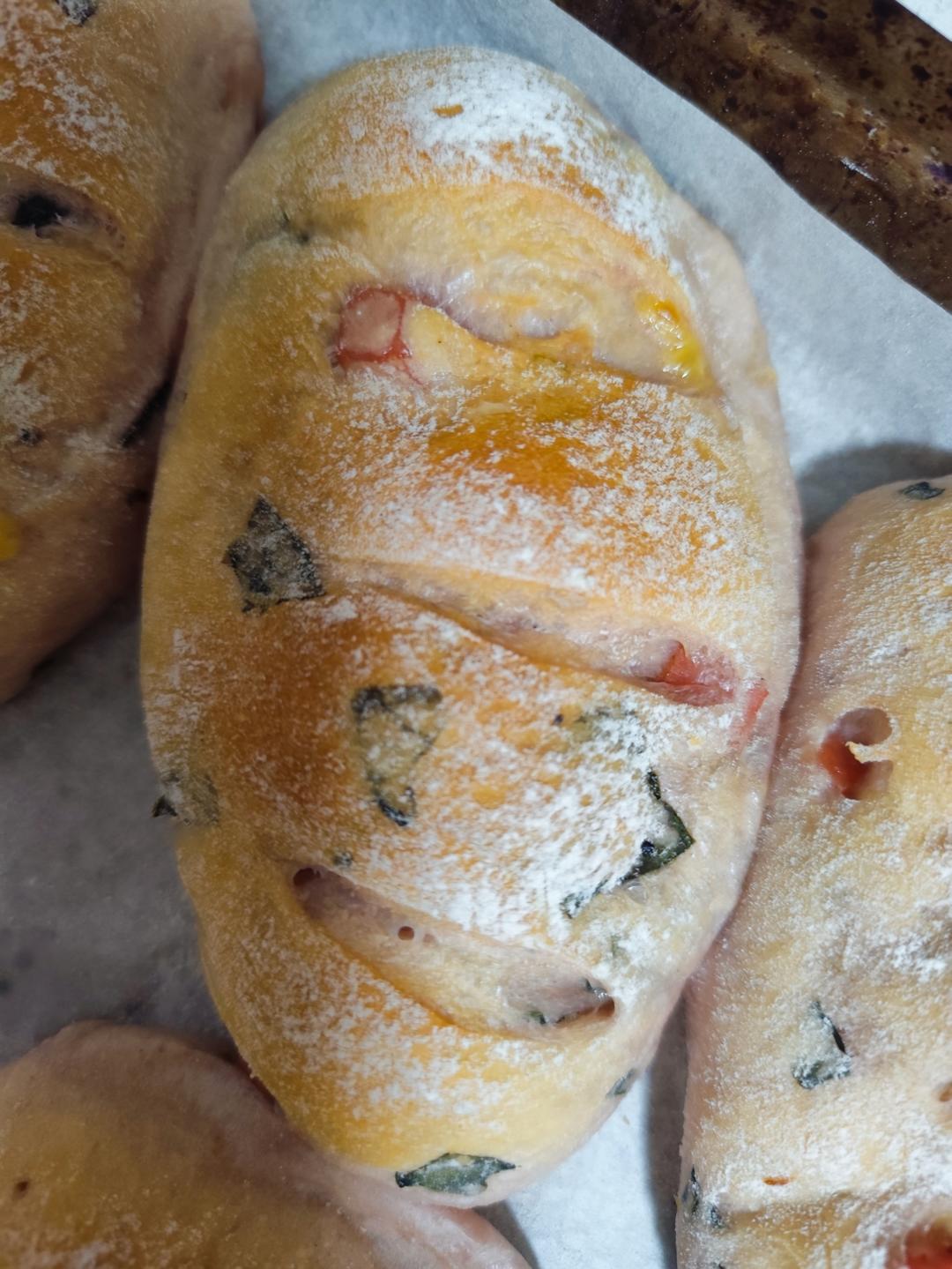 菠菜芝士咸面包