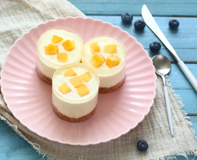 小展的下午茶│白巧克力慕斯的做法