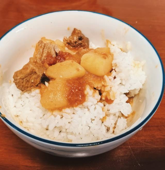 番茄土豆炖牛腩