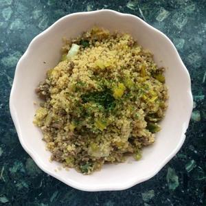 牛肉韭葱库斯库斯 (Beef and Leek Couscous)的做法 步骤11