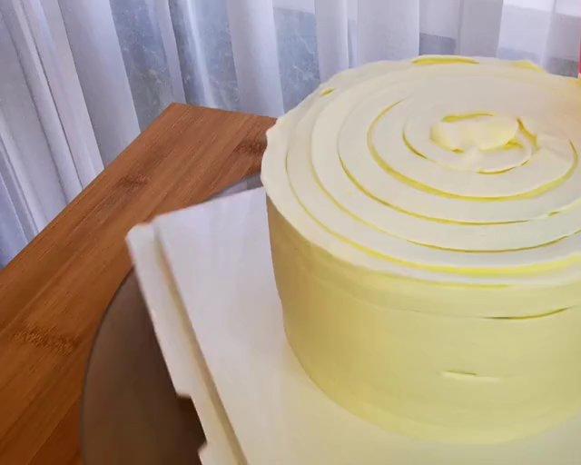 ins風(fēng)花束蛋糕 鮮奶油也可以做到的做法 步驟2